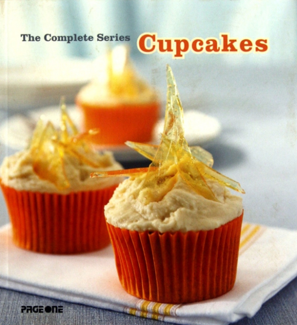 THE COMPLETE SERIES CUPCAKES